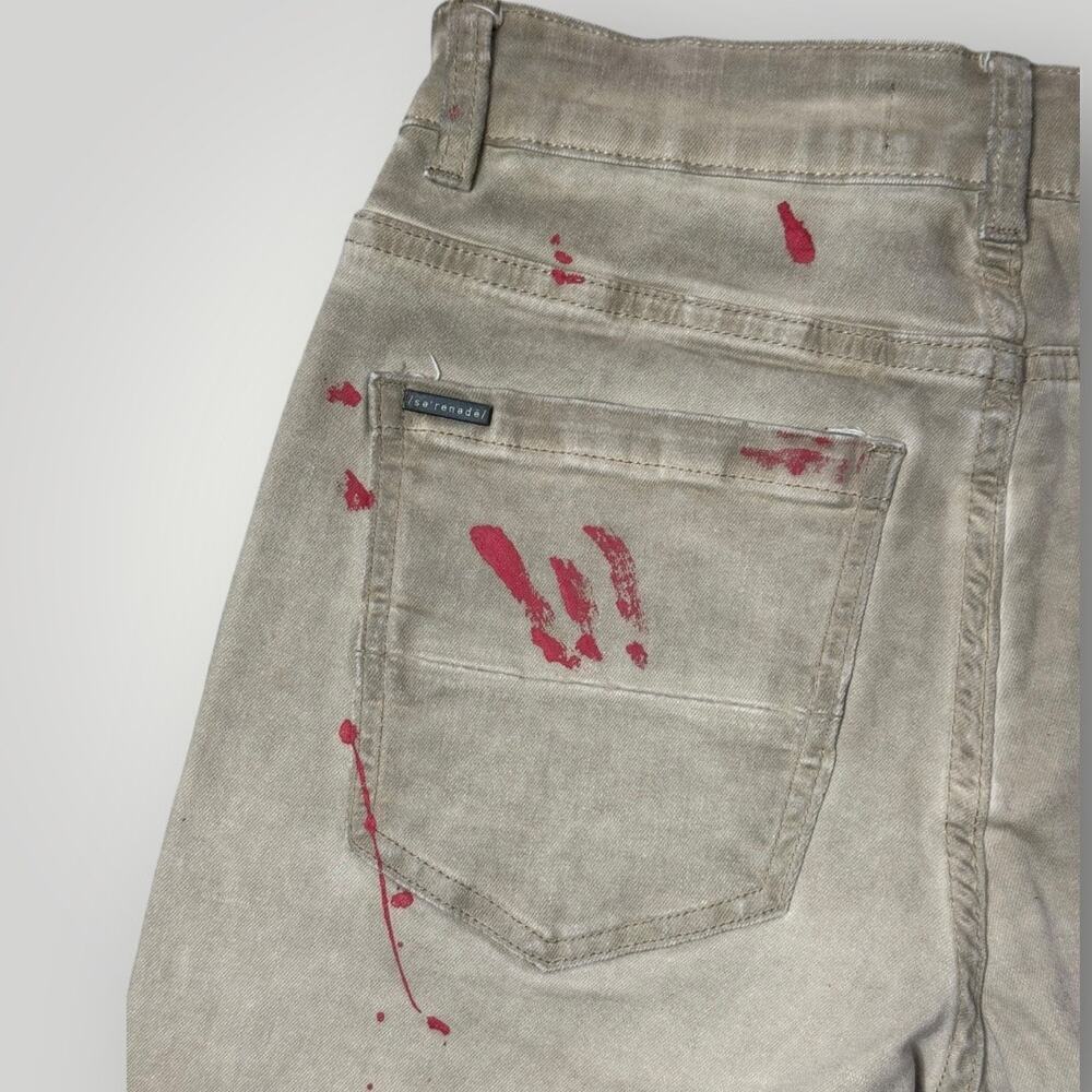 Serenade KILL BILL Men’s Jeans Size 28 L31 Beige with Red Paint - Picture 8 of 9